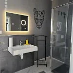 아파트 Traumwohnung Mit Sauna Balkon *