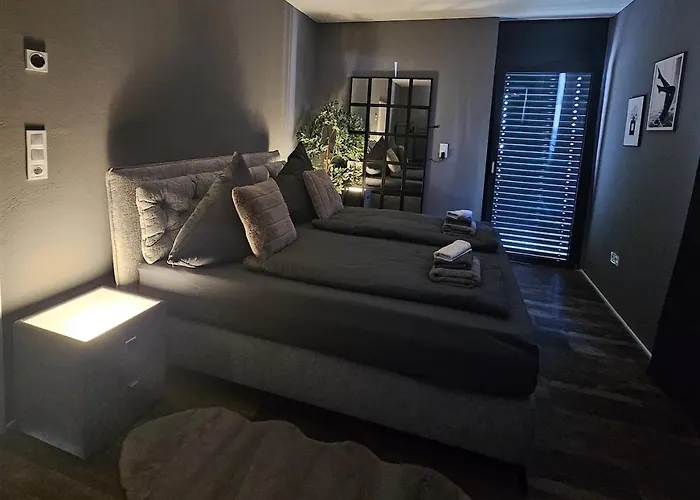 Traumwohnung Mit Sauna Balkon *